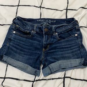 American eagle size 6 blue Jean shorts